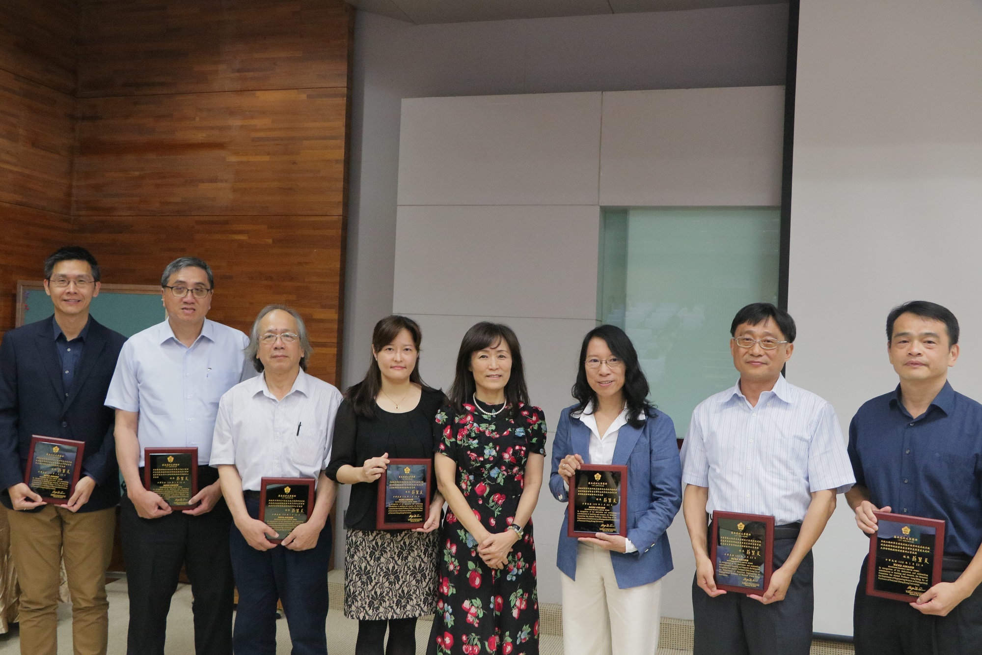 劉益昌教授獲聘本校107學年度特聘教授大合照